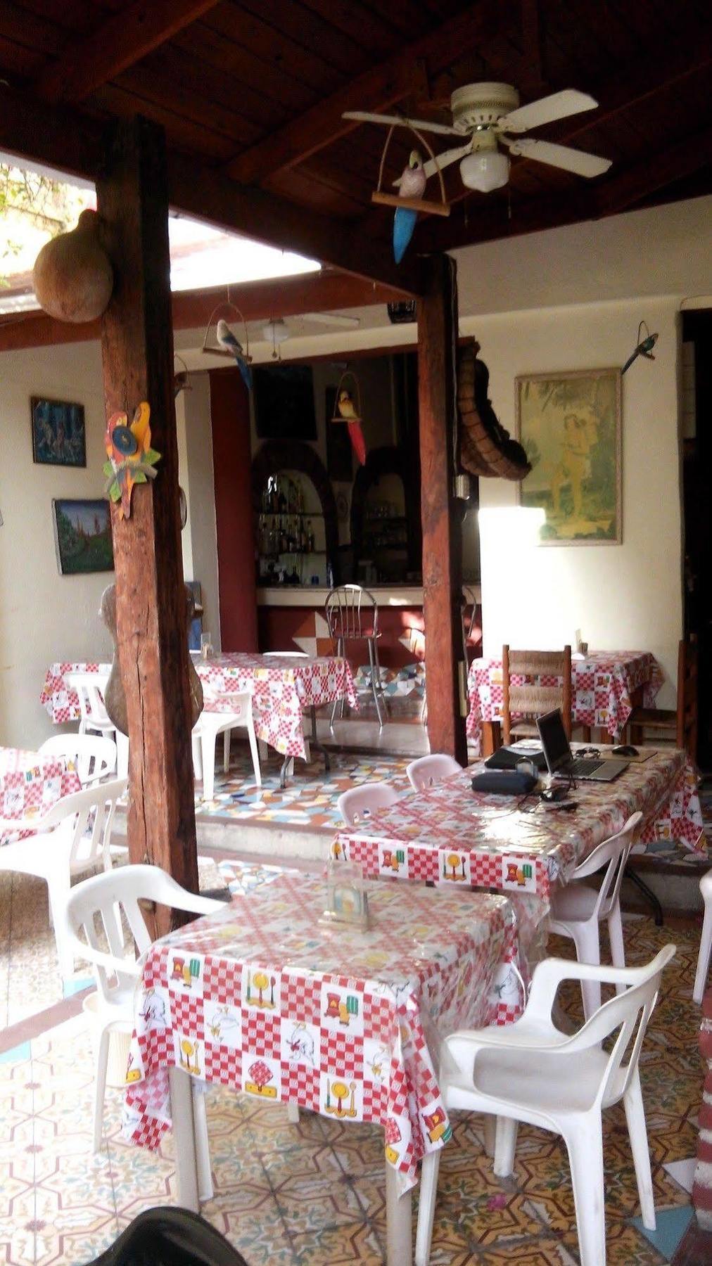 Hostal Condo-Parque Санто Доминго Екстериор снимка
